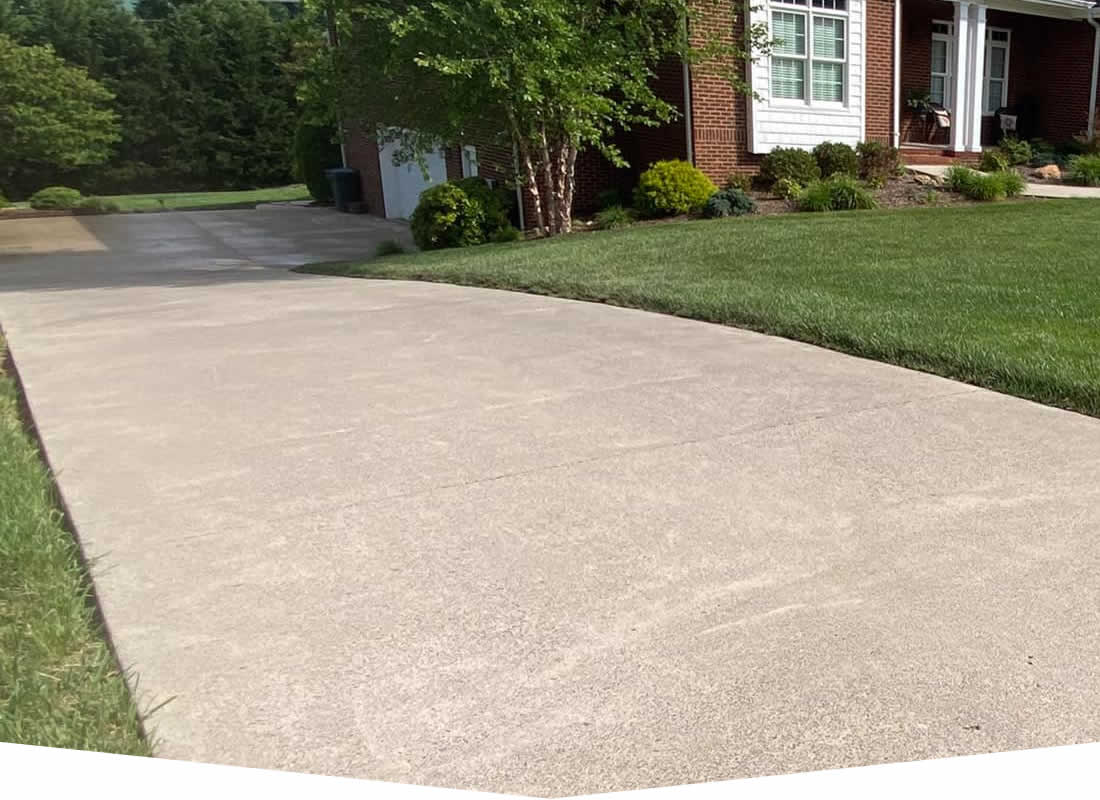 Concrete Cleaning Driveways TN