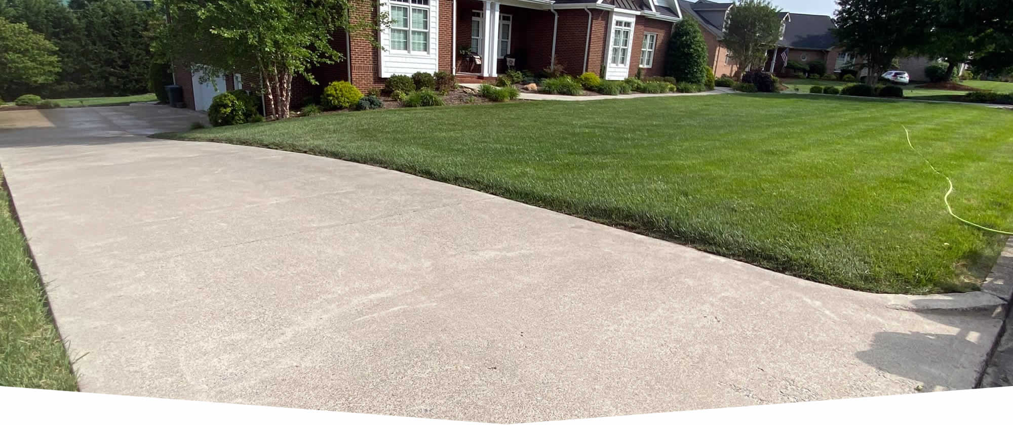 Concrete Cleaning Driveways